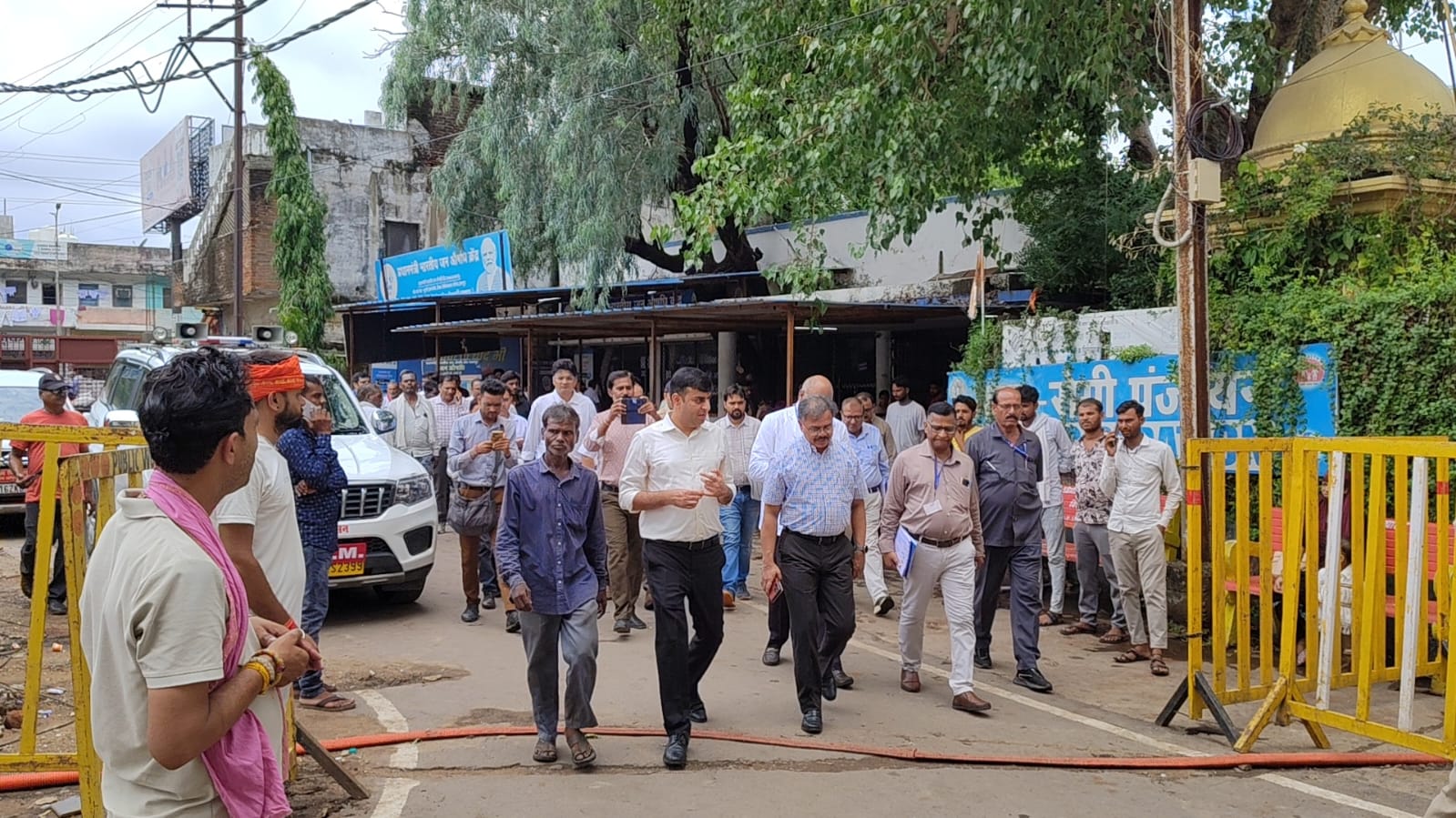 छतरपुर: अपर मुख्य सचिव स्वास्थ्य अशोक वर्णवाल एवं कलेक्टर पार्थ जैसवाल ने जिला अस्पताल का निरीक्षण किया।